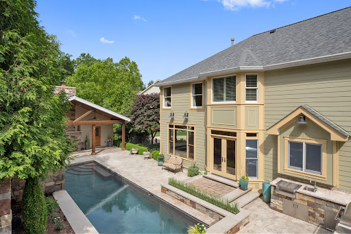 Dooley Rowe Real Estate Advisors at Compass Realty Group - Thumbnail
