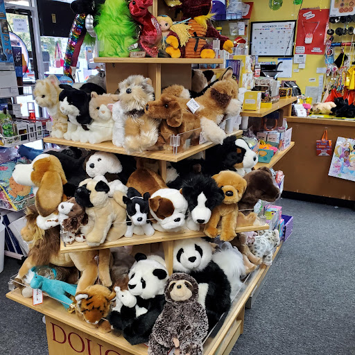 Playthings Aplenty Toy Store - Thumbnail
