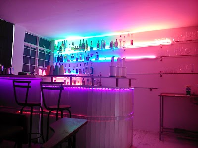 Photos of Flair Bartender School