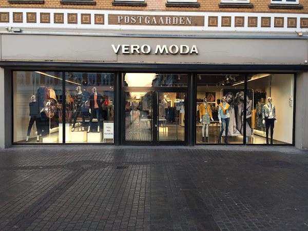 Utålelig utilgivelig Alligevel VERO MODA, Store Torv 2, 7500 Holstebro, Danmark