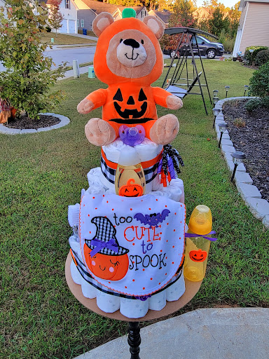 M'E Diaper Cakes and Wreaths LLC - Thumbnail