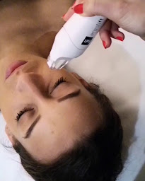 Photo n°2 de BEAUTY TIME à Le Puy-en-Velay (Institut de beauté)