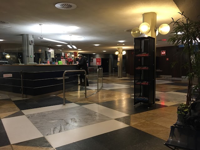 THE LEUZE Mineral Sauna