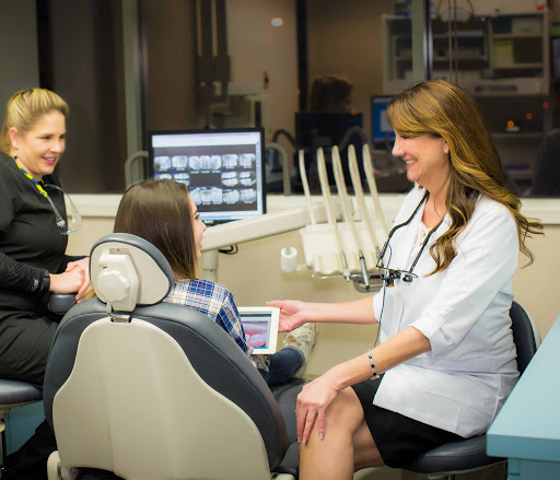 Leslie B Anthony, DMD