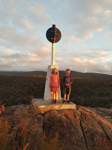 Tommys Rock Lookout - Thumbnail