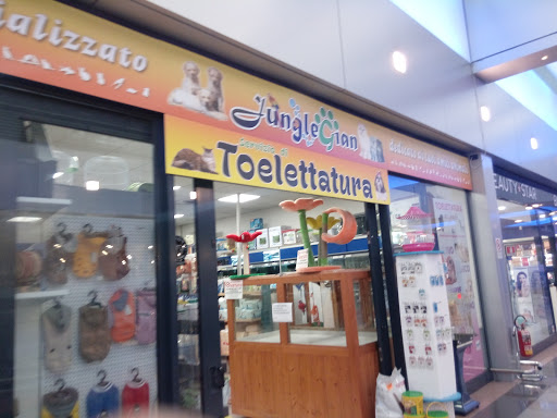 Junglegian Snc TOELETTATURA E VENDITA CUCCIOLI
