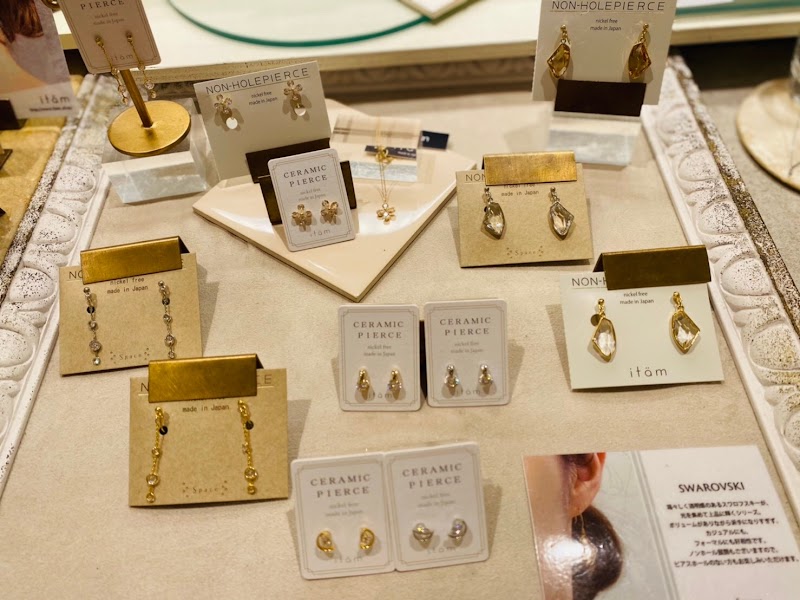 カレット東浦店