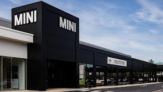 Stratstone MINI Derby
