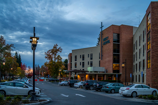 Emergency Room - Mercy General Hospital