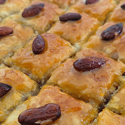 Photo n°7 de Les gâteaux de tous les temps à Chaumont (Pâtisserie)