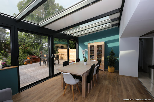 Photo de Rénoval vérandas, extensions, pergolas et abris de piscine