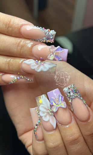 Lash Luxe Nails - Thumbnail