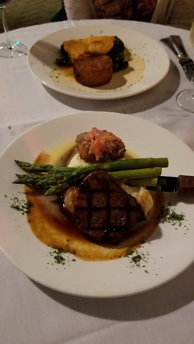 Photos of Bistro 821