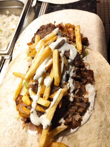 Photo 3 - Mega kebab Ploumagoar