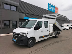 Photo n°6 de UTIL'RENT (49) - Location Utilitaires (Leasing LLD) & Entretien / Réparation à Sainte-Gemmes-sur-Loire (Agence de location de poids lourds)