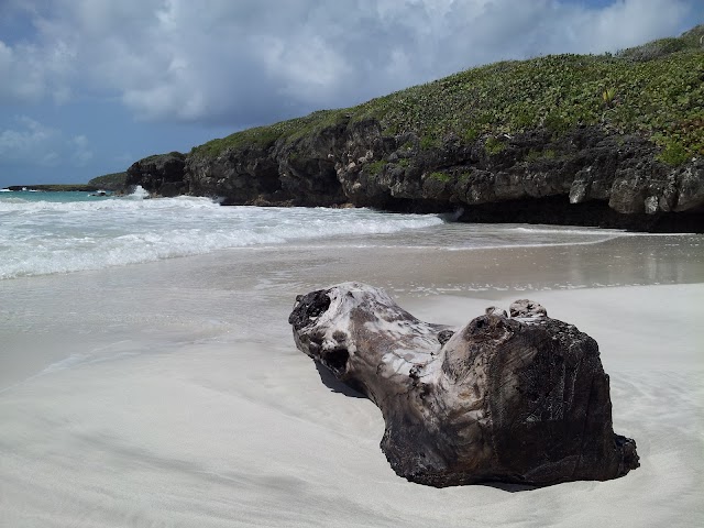 Playa Caracas Former Red Beach