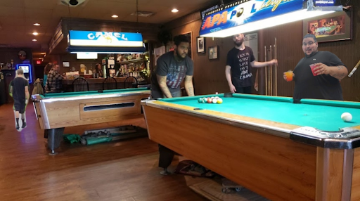 Hutch's Pub - Visual