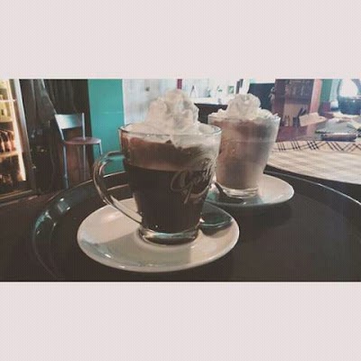 Photos of Johnnie's Bar