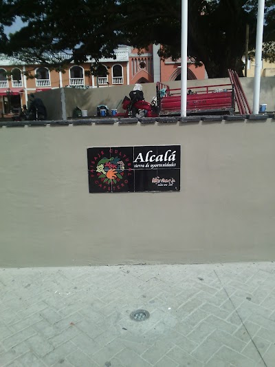 Photos of Alcald&iacute;a Municipal de Alcal&aacute;