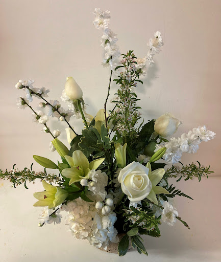 Doug Ruling Flower Shop - Thumbnail