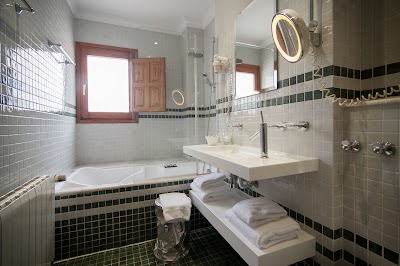 Photos of Hotel Nou Rom&aacute;