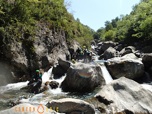 Photo n°6 de Canyon Epic à Luz-Saint-Sauveur (Moniteur.rice d'escalade)