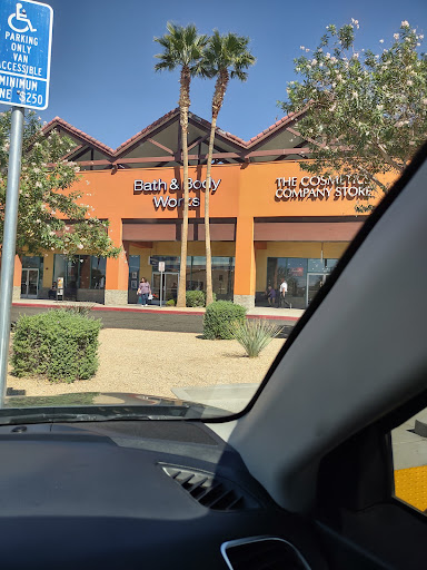 California Welcome Center - Thumbnail