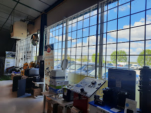 Photo n°10 de Libertium Reims à Tinqueux (Magasin d'articles pour véhicules de loisirs)