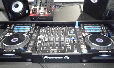 Photos of Sennheiser Electronic SA (Pty) Ltd