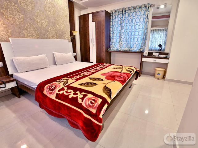 Hotel Sapphire by null