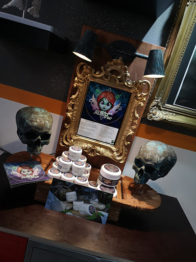 Skindeep-Tattooatelier - Thumbnail