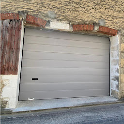 Photo n°18 de Clair de Baie La Rochelle – Menuiseries PVC - Alu - bois, Fenêtres, Portes, Volets... à Aytré (Magasin de stores et de rideaux)