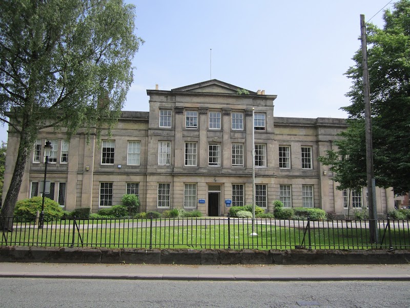 The Good Estate Agent photo 2