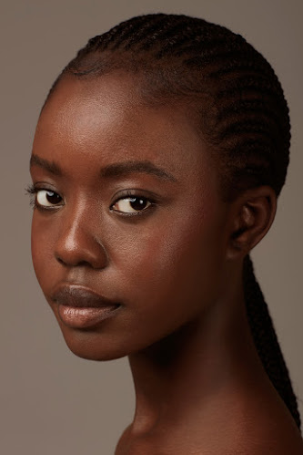 Delamar Academy of Make-up & Hair - School
