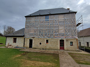 Photo n°5 de Menuiserie Charpente EIRL Garnavault à Mézidon Vallée d'Auge (Charpentier)