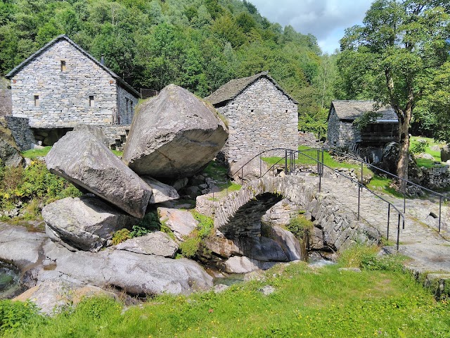 Cascata Di Foroglio