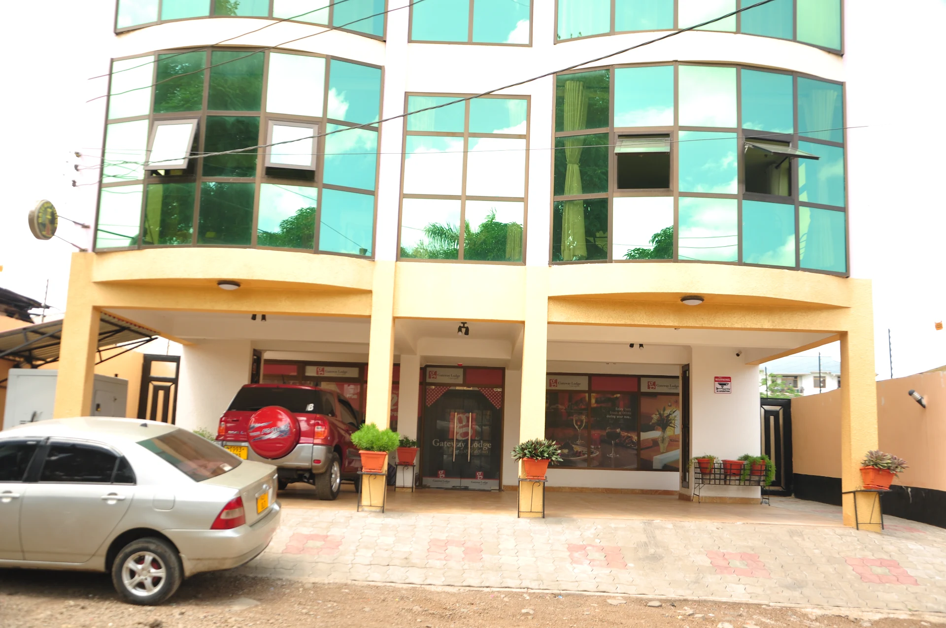 Gateway Lodge II
