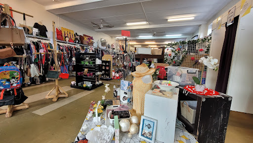 Link Vision Op Shop - Wynnum - Thumbnail