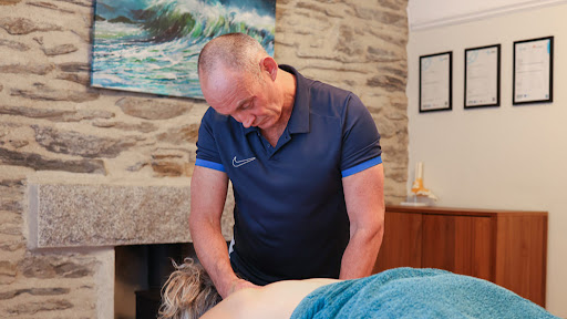 Waves Sports Massage