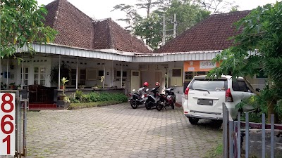 Photos of Kaos UKLAM Ngalam