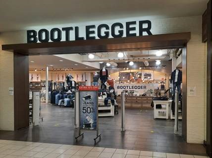 BOOTLEGGER: Lloyd Mall - Visual