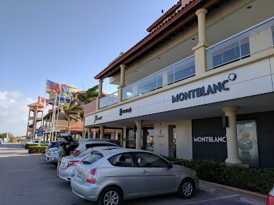 Photos of Palm Beach Plaza
