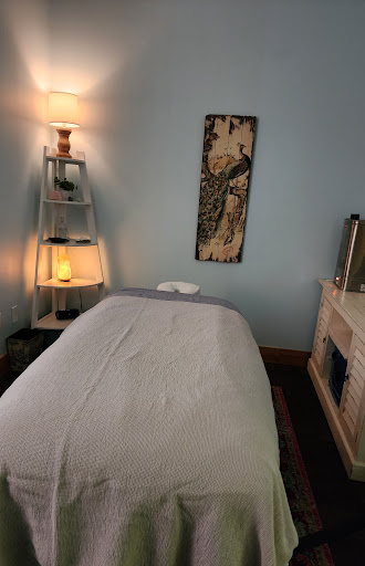 Earthbody Massage & Spa - Thumbnail