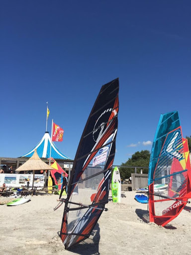 Surf N Sail Makkum | SurfSchool en Verhuur Makkum - Thumbnail