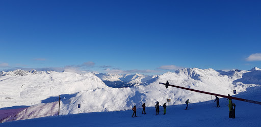 Ski rent Zini - Thumbnail