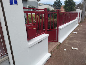 Photo n°3 de Entreprise Lemaire - Rénovation de Peinture Intérieure/Extérieure | Ravalement de Façade | 95 Val d'Oise | 92 Hauts de Seine à Argenteuil (Service de pose de parquet)