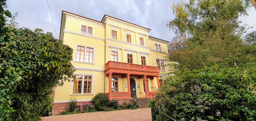 Vianova-Schule (ehem. Franziskanerkloster) - Thumbnail
