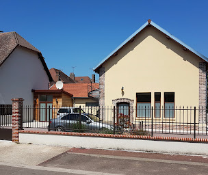 Photo n°4 de Cozmuleasa Ciprian Gheorghe à Aix-Villemaur-Pâlis (Kinésithérapeute)