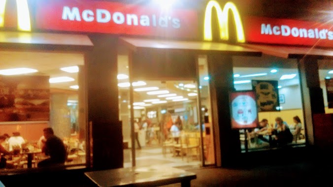 McDonald's, Author: Carolina Carrazana