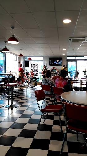 New Zealand 11 Railside Place, Dinsdale, Hamilton 3204, New Zealand
